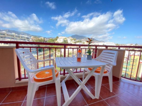 Fuengirola Holiday Apartment w/Balcony View & Pool